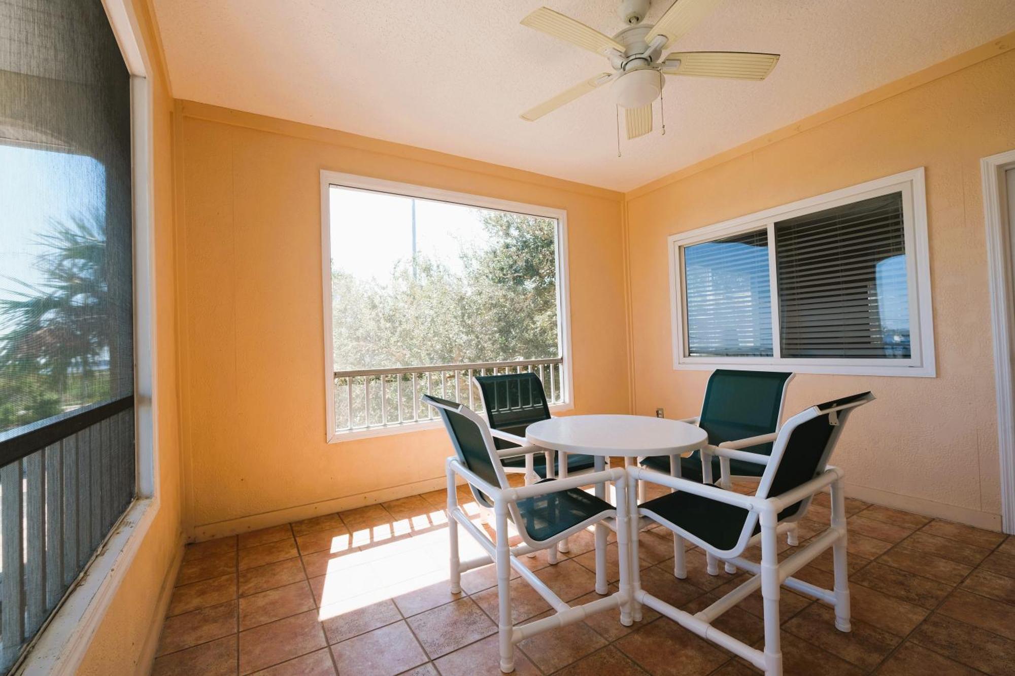 Inn At Camachee Harbor St. Augustine Ruang foto